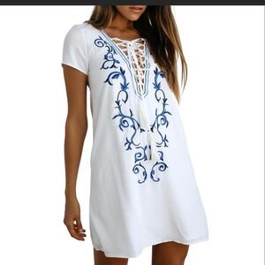LULUS Women’s DressTassel Tie Front Embroidered Short Sleeve Mini Dress Sz M